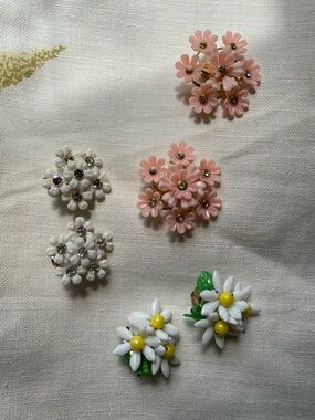 Vintage Statement Flower Clip On Earrings White Pink